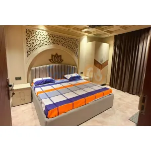 Deluxe room with double bed at Swami Jagannath Ashram in Rishikesh