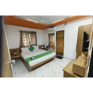 Hotel Radhika Guest House - Umreth