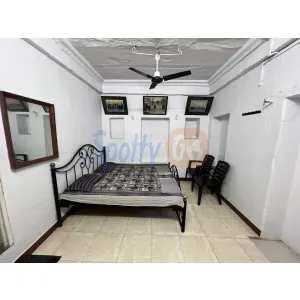 Nukkad Guest House - Udaipur