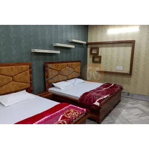 Shri Hit Radha Mohan Dham - Vrindavan