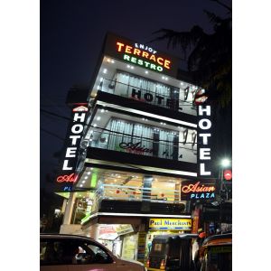 Hotel Asian Plaza - McLeod Ganj