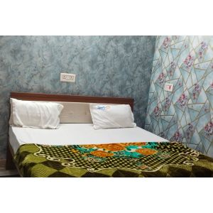 Hotel Balaji Palace - Ayodhya
