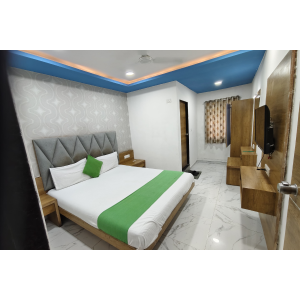 Hotel Radhika Guest House - Umreth