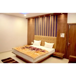 Hotel Naman Palace Near Temple(200m) - Ujjain