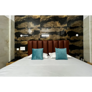 Hotel Thakur Ji Dham - Vrindavan