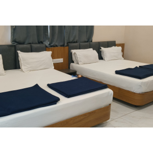 Hotel Purushottam - Dwarka