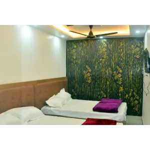 Hotel Krishana Yatri Niwas  - Prayagraj