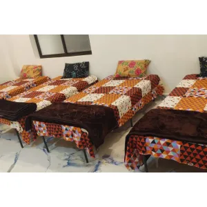 Parashar Prem Sadan Atithiyeyam  - Prayagraj