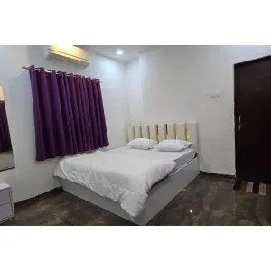 Shree Shiv Bhakt Niwas - Tuljapur