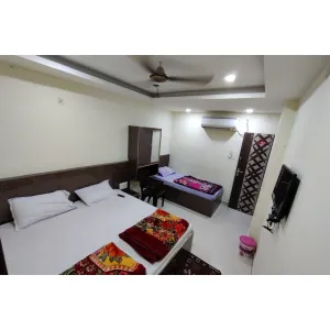 Swastik Guest House - Varanasi
