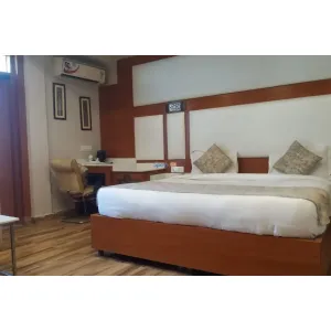 Hotel Lavish Inn - Dharamshala