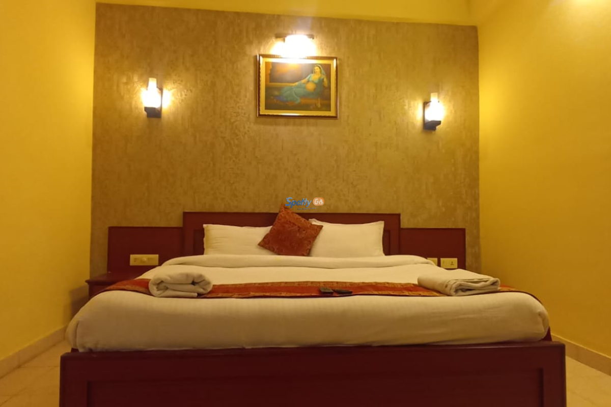 Main image