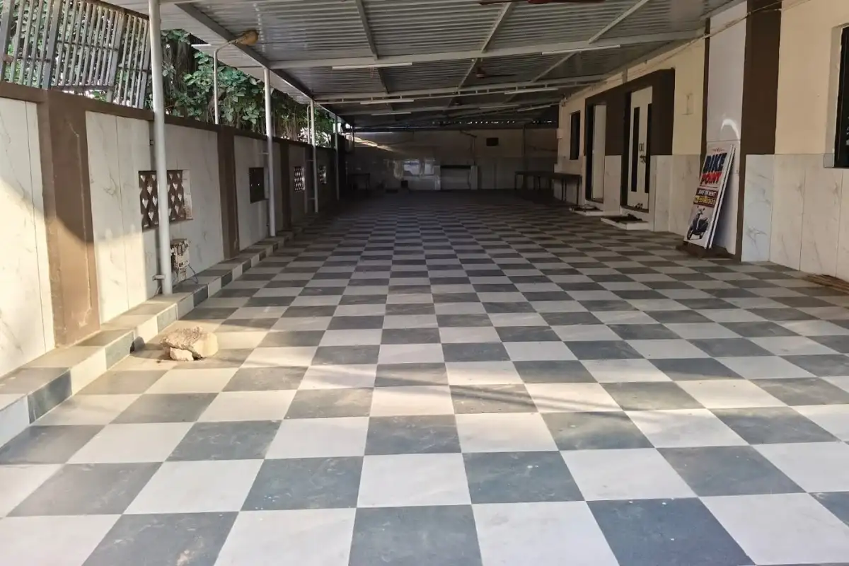 Gallery image