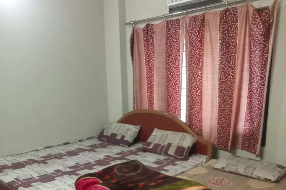 Gallery image