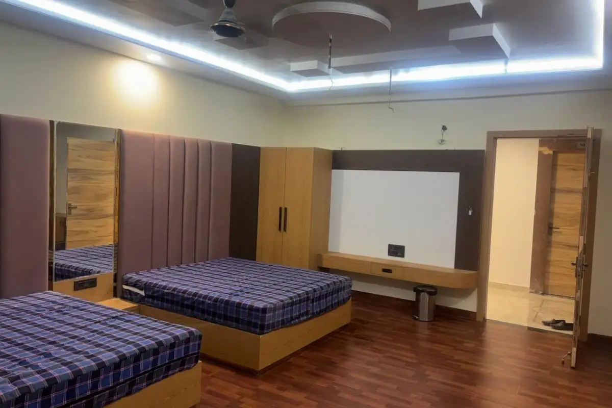 Gallery image