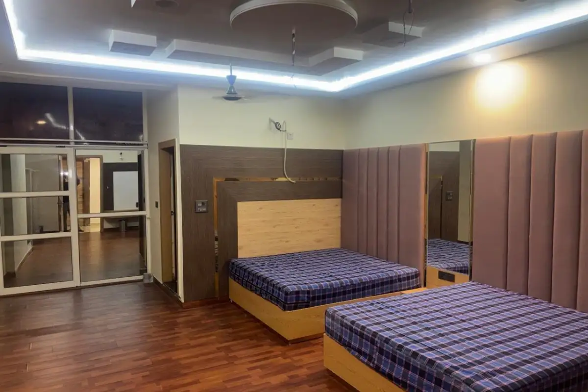 Gallery image